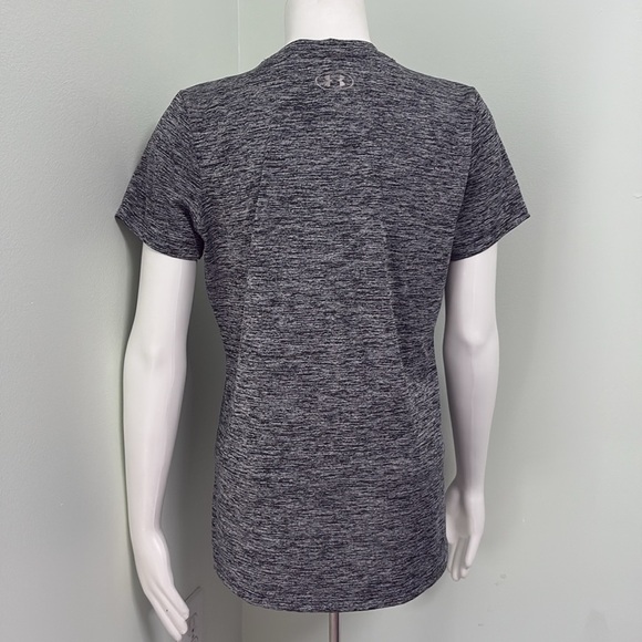 Under Armour Women's Twisted Tech V-Neck - Picture 7 of 7